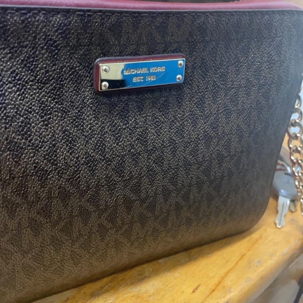 Michael Kors jet limited burgundy set crossbody + burgundy edition wristlet